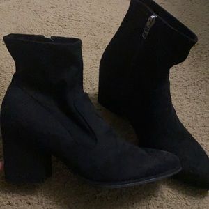 Marc fisher black booties